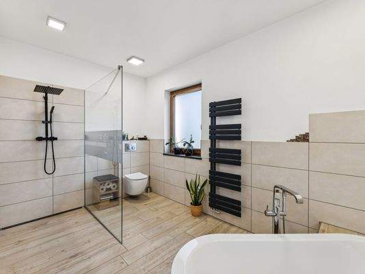 EG - Badezimmer - Ansicht 2