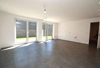 3416 Besprechungsraum mit Küchenanschluss