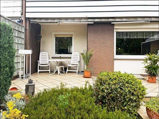 Terrasse mit Markise