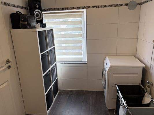 Bad im Erdgeschoss - Ansicht 1