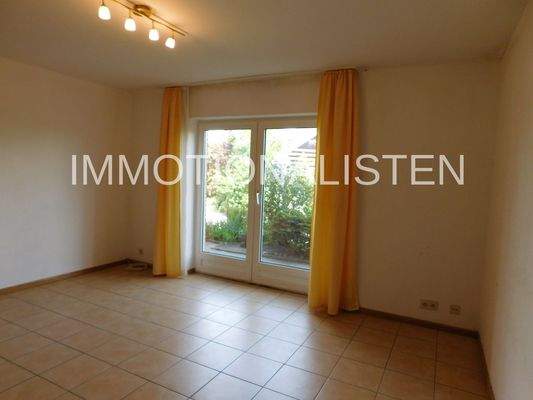 Wohnzimmer EG Wohnung BIld 2