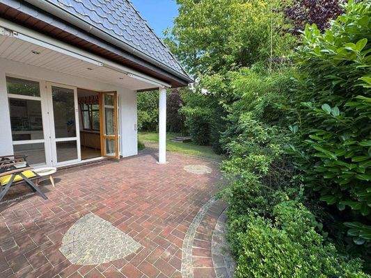 die uneinsehnare Terrasse