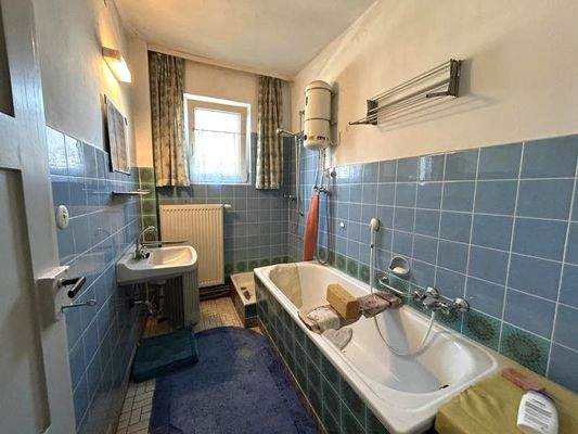 Badezimmer im Obergeschoss