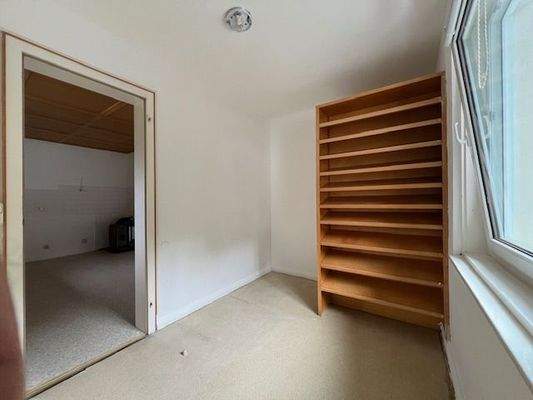 2372 Hauswirtschaftsraum