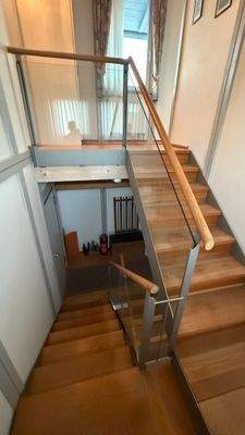 Treppenhaus - jüngeres Haus