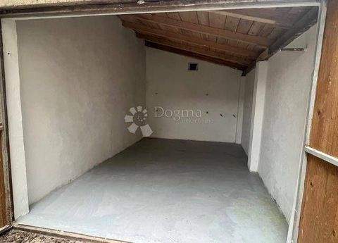 Susak Renditeobjekte, Mehrfamilienhäuser, Geschäftshäuser, Kapitalanlage