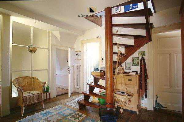 Aufgang Giebelgeschoss