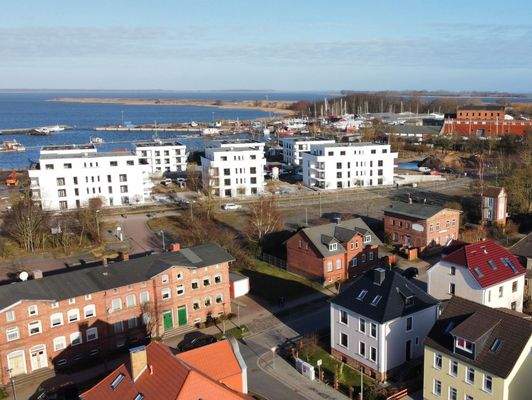 Lage zum neuen Yachthafen