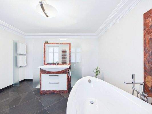 Energieeffizientes Landhaus-Ensemble in Illingen