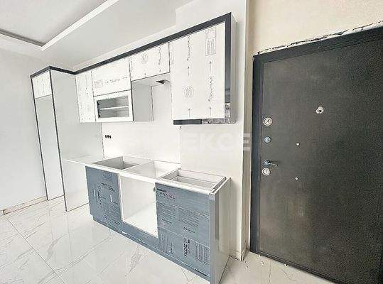 Centrally Located Flats 600 m to the Sea in Alanya Mahmutlar