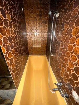 Badezimmer mit Wanne