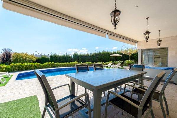 Essbereich auf der Terrasse