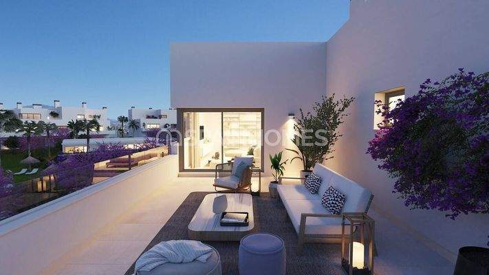 Low Maintenance Cost Real Estate in Prima Location in Estepona