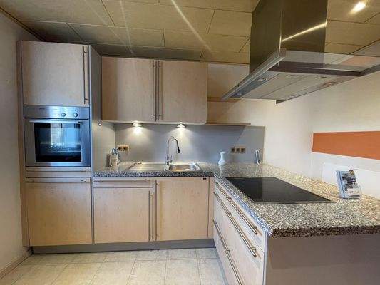 OG Markenküche/Granitplatte