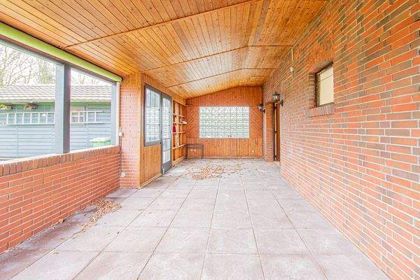 Überdachte Terrasse