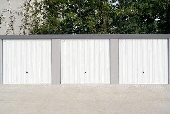 Neubau Garagen Beispielbild