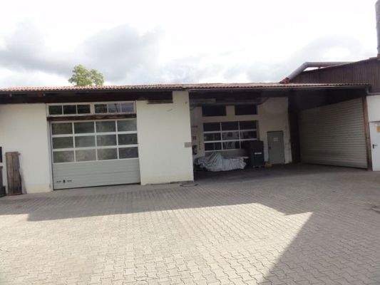 Geb.1 Außenansicht2.JPG