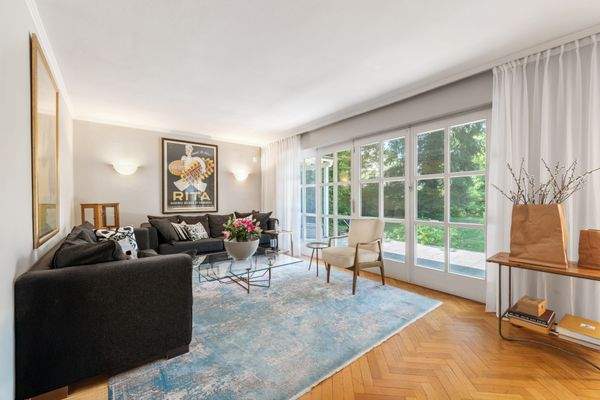 Großzügiger Livingbereich