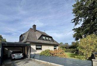 Carport + Garage