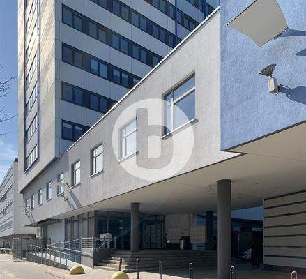 Eingangssituation Tower