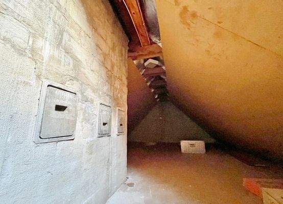 gedämmter Dachboden