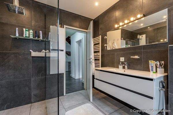 Duschbad im EG