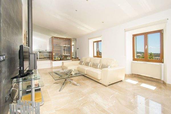 Casa-de-pueblo-en-Caimari