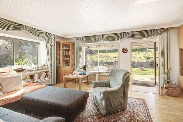 Wohnzimmer Hauptwohnung