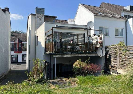 Rückwärtige Ansicht