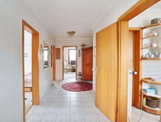 Blick in das Haus von der Haustür