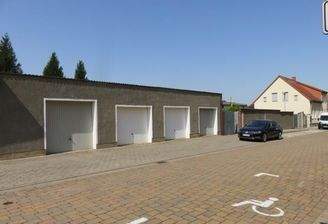 Gesamte Straßenbild