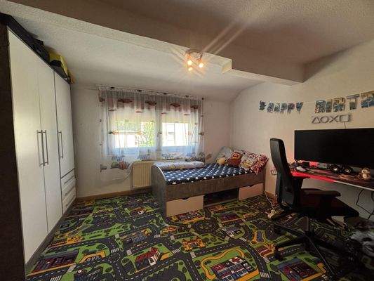 Kinderzimmer 2 im DG