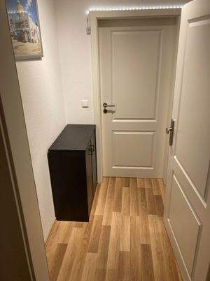 Eingangstür und Flur