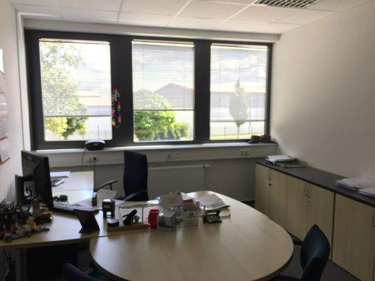 Büro 2