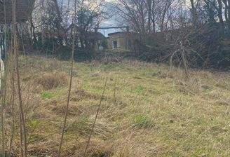 Blick auf das Grundstück