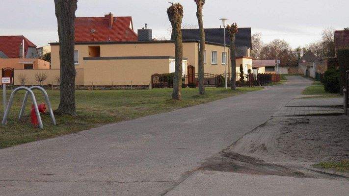 Anliegerstrasse in Rosengartensiedlung