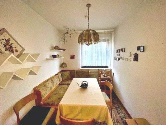 Bequeme, kleine Essecke