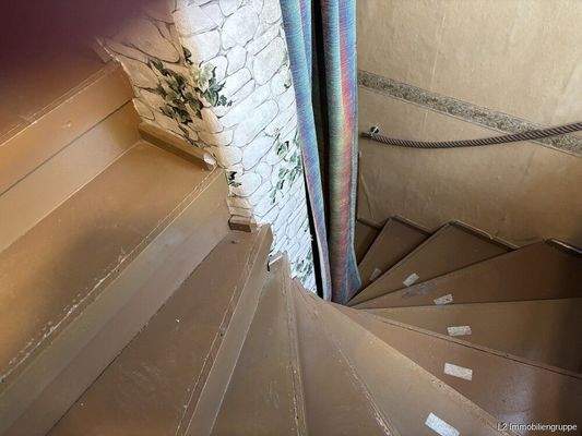 Treppenaufgang zum OG