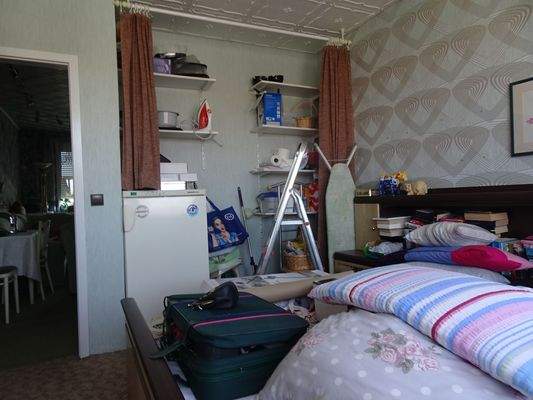 20250429_Schlafzimmer_Lin (1).JPG