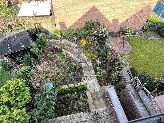 DG - Blick in den Garten