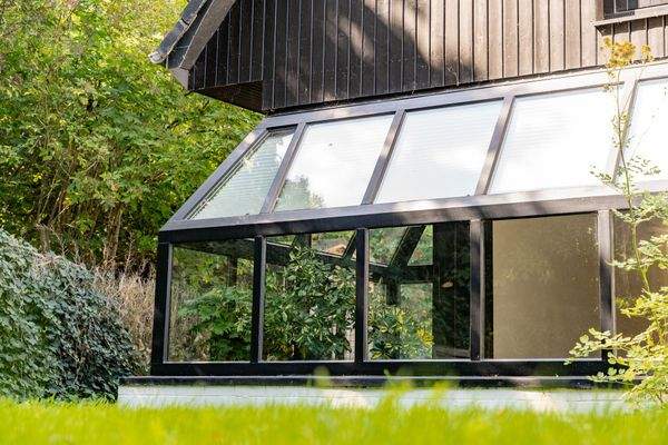 Rückansicht Kaminplatz