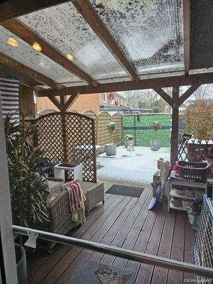 Terrasse mit Überdachung