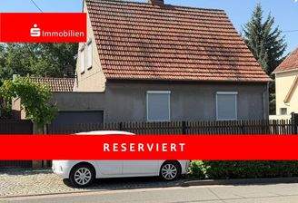 Freistehendes Einfamilienhaus wartet auf ihre Wohnideen