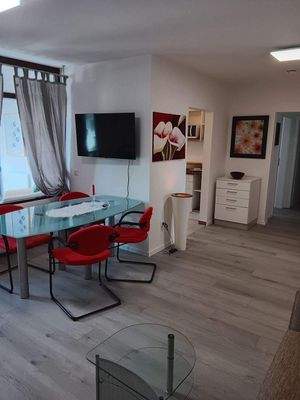 Wohnzimmer / Esszimmer