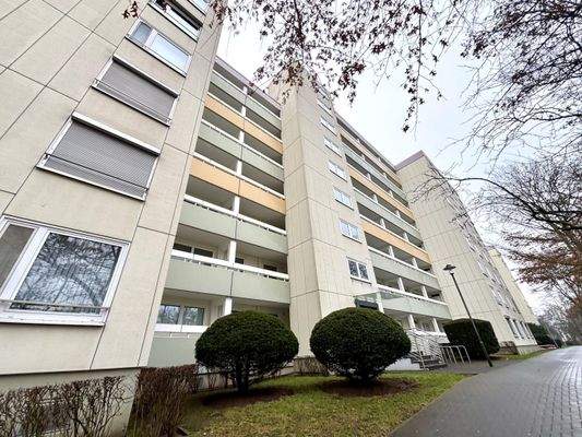 Vorderansicht Gebäude