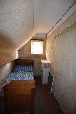 OG Abstellaum am Schlafzimmer