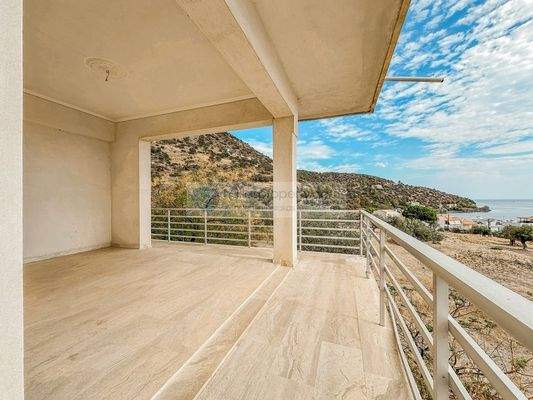 fe90ec2f33d543bda3d17004e03d19fb-original