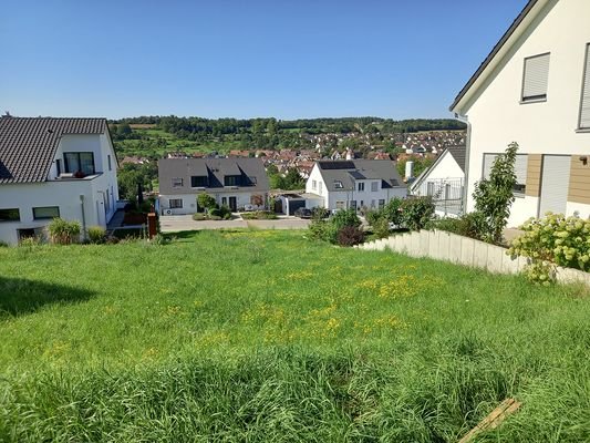 "Blick auf und vom Bauplatz"