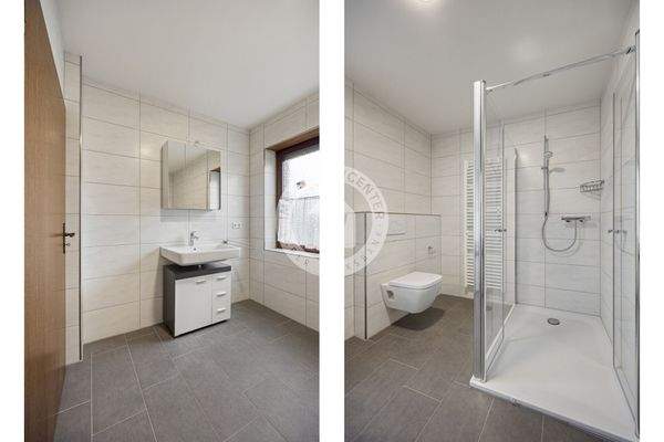 Das neue und moderne Badezimmer