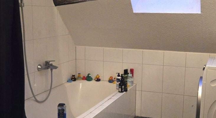 Wohnung Obergeschoss, Badezimmer